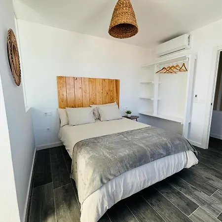 Tami Villa *
